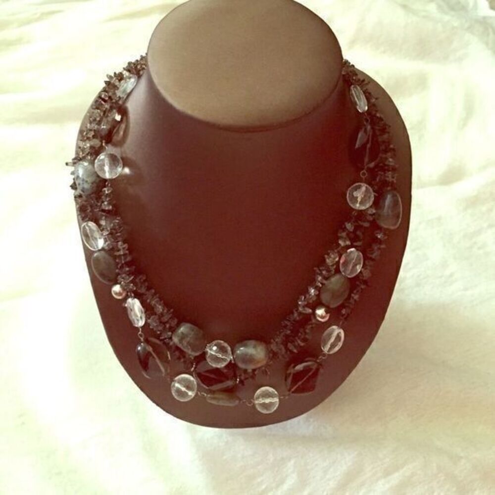 Naturalย StonesโMultiโStrandโNecklace